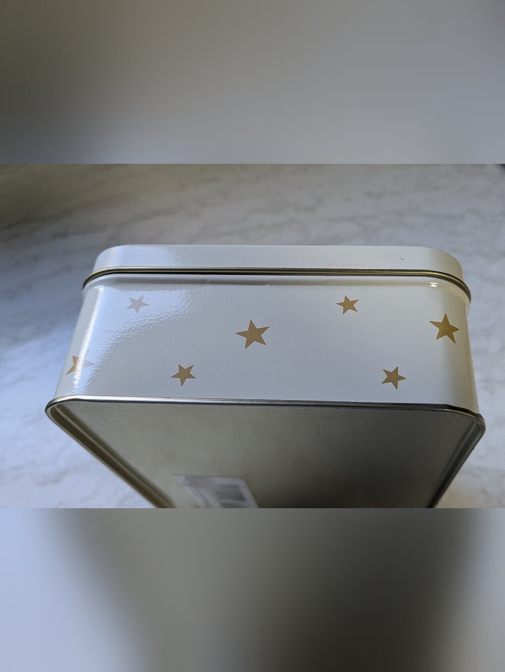 Three Angels Christmas Tin With Cookie Cutters And Recipe Card. - Picture 6 of 10